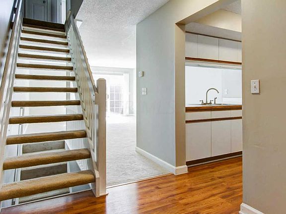 5th image of 1826 Messner Dr