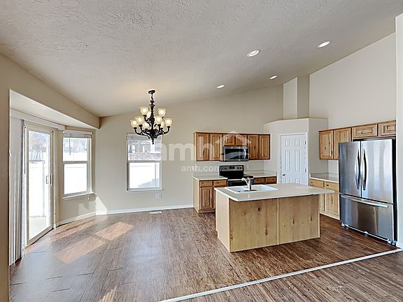 4th image of 6503 W Scarlet Oak Dr