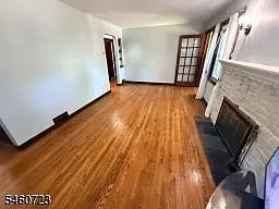 4 bed, 2.5 bath, $4,000 — Photo 2