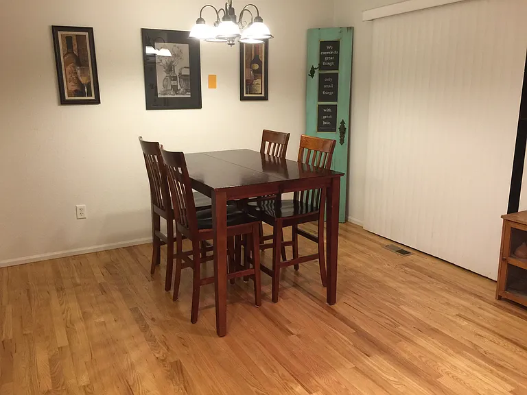 1894 Dove Creek Cir — Photo 32