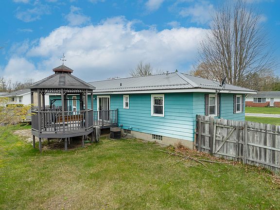 4th image of 3736 Evaline Dr