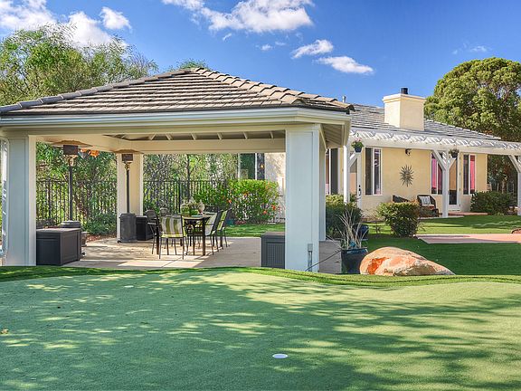 Dining gazebo & guest house