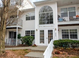 100 Crestview Ln, Mount Arlington, NJ 07856
