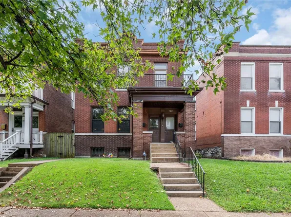 726 Dover Pl, Saint Louis, MO 63111