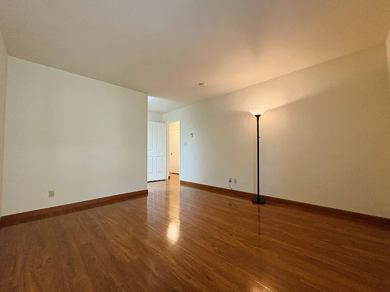 505 Cypress Point Dr #209 — Photo 21