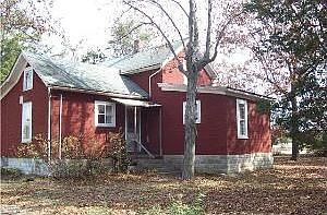 1st image of 26694 Ayersville Ave