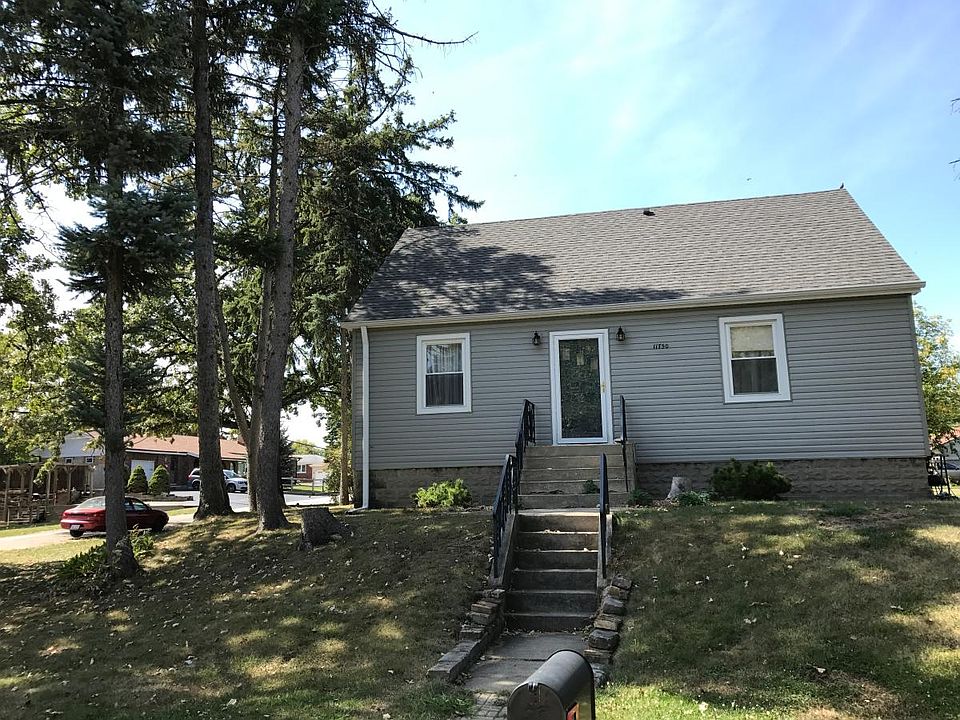 1st image of 11750 S La Crosse Ave