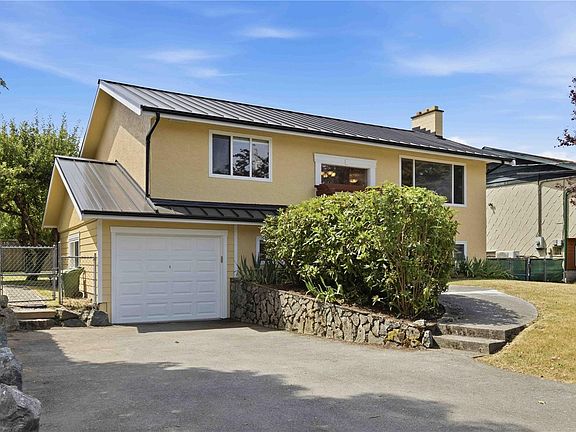 2nd image of 2039 Ardwell Ave
