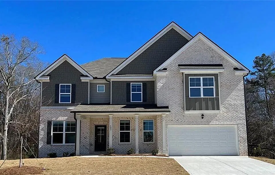 107 Paxton Ln