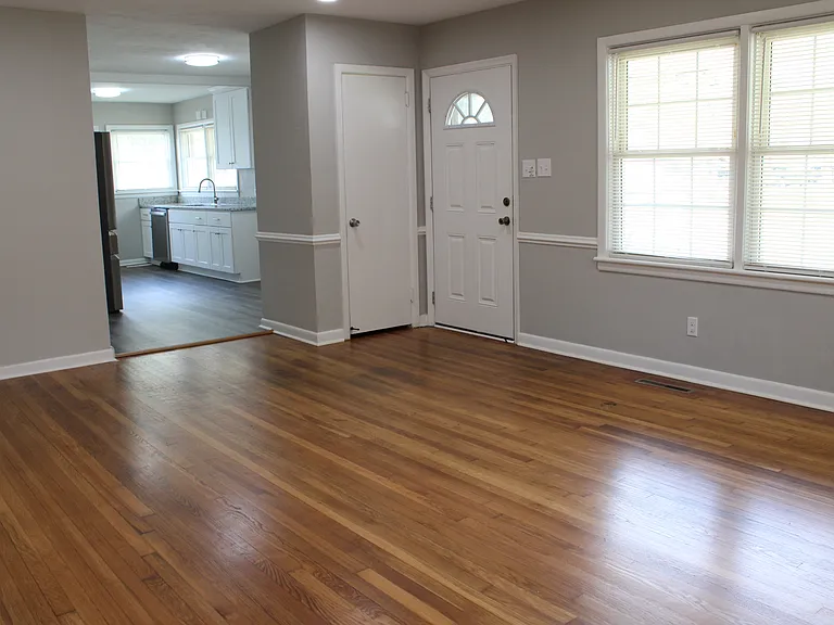 22 Glendale Rd — Photo 4