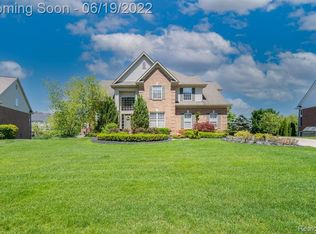 3881 High Grove Way, Lake Orion, MI
