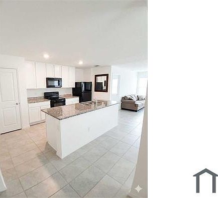 3rd image of 1115 Arborwood Dr