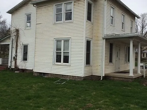 318 W Main St, Mc Arthur, OH 45651