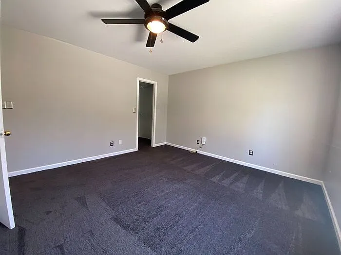 1007 Brittany Park Dr — Photo 33