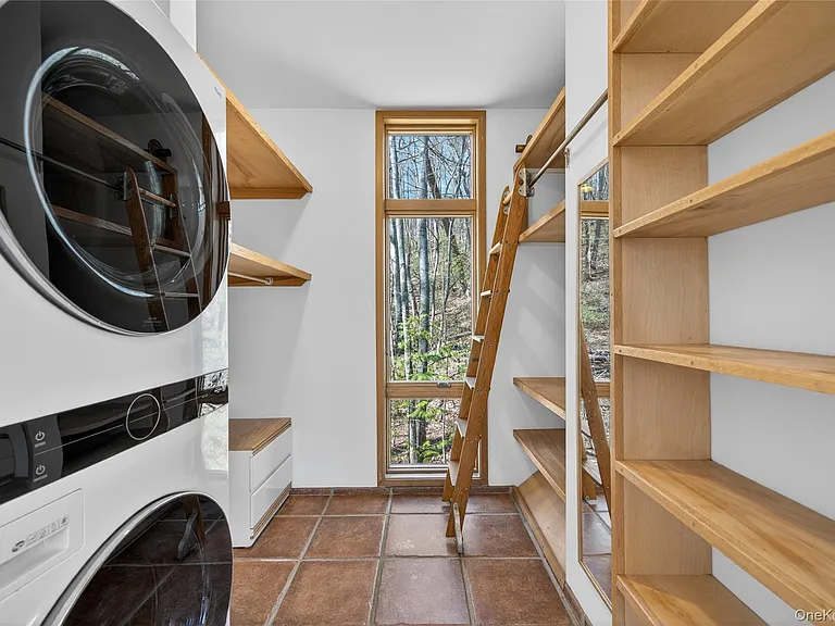 428 Harbor Rd #C — Photo 24
