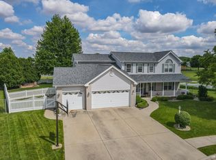 2 Layden Cir, Manteno, IL 60950