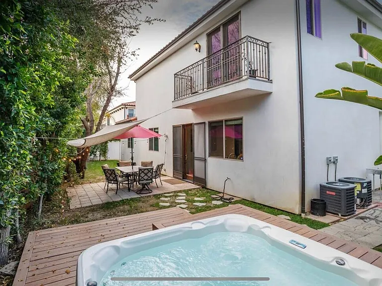19246 Liam Ln — Photo 2