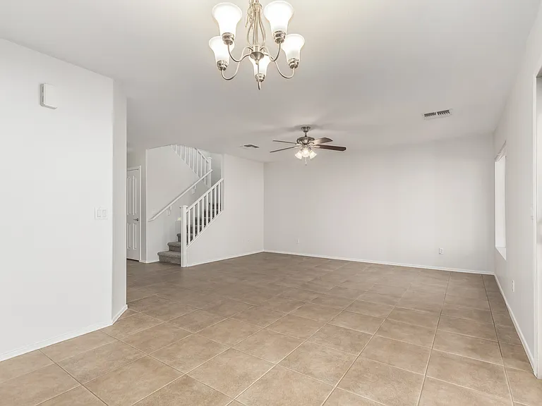17840 W Calavar Rd — Photo 4