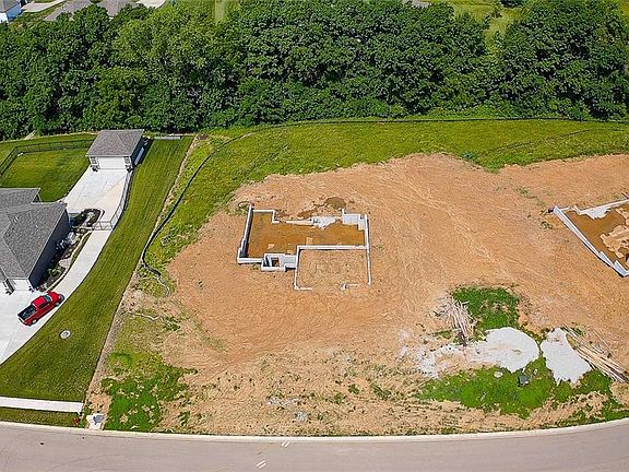 3rd image of 13424 Oakridge Dr