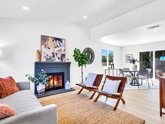 4th image of 502 Prairie Court