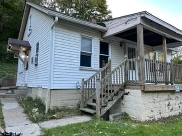 1135 Wilson Ave, Steubenville, OH 43952