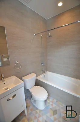 Rented by Miron Realty Group | media 31