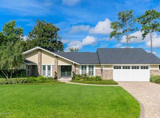 3260 Hidden Lake Dr E, Jacksonville, FL 32216