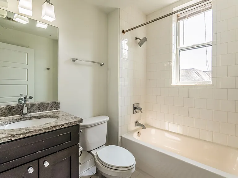 Carraway - 1575 Spring Pl NW — Photo 9