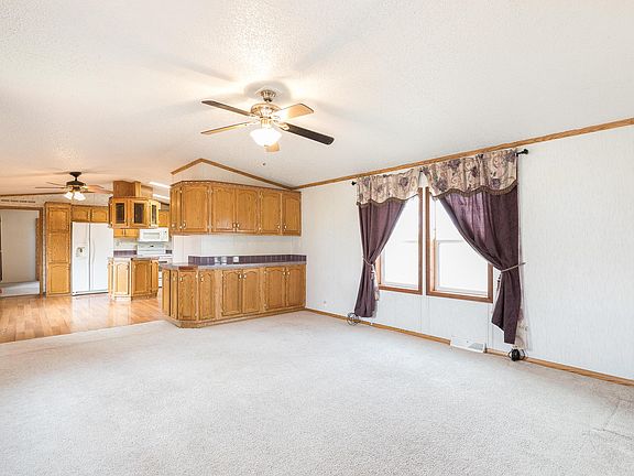 2nd image of 4148 Highwood Dr