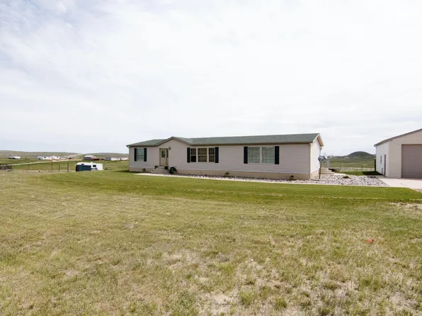 9 Danielle Ave, Gillette, WY 82718