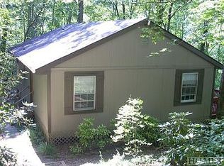 127 Bridgemil Rd, Tuckasegee, NC 28783