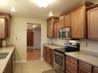 2312 Mayfield Rd, Iowa City, IA 52245