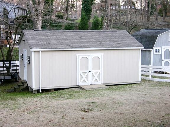 Large 12 x 20 outbuilding