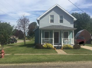 102 E Oakley St, Glasford, IL 61533