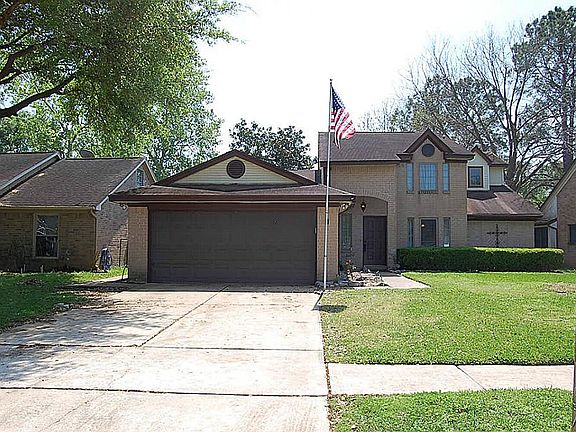 3rd image of 13718 Marylebone Dr