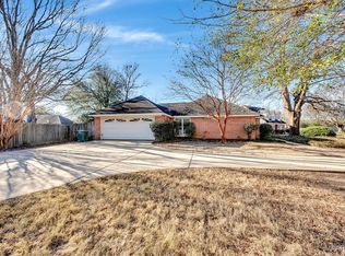 408 Red Oak Ct, Montgomery, AL 36117