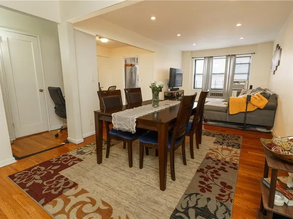 2 Fisher Drive #316, Mount Vernon, NY 10552