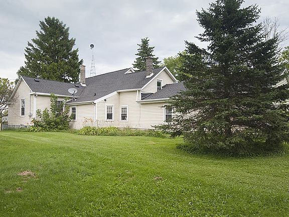 4th image of 2221 County Road A