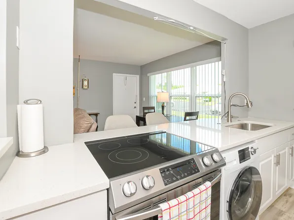911 SAVANNAS POINT Drive #C, Fort Pierce, FL 34982