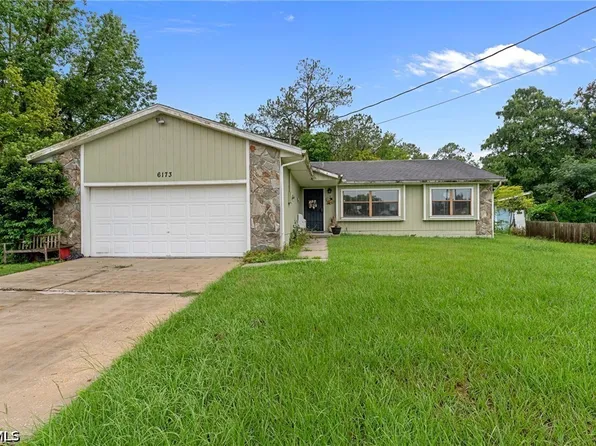 6173 Sumter Dr, Brooksville, FL 34602