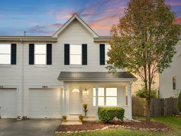 2821 Cedar Glade Dr, Naperville, IL 60564