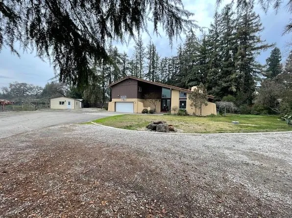 5830 E Ashley Ln, Stockton, CA 95212