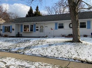 2860 Whitehorse Ave, Kettering, OH 45420