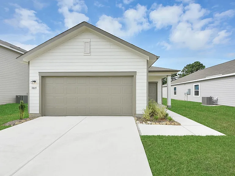 31035 Gayle Prairie Oaks St — Photo 2