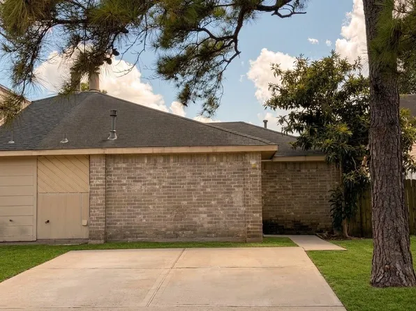 5429 Ridge Wind Ln, Houston, TX 77053