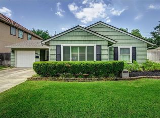 4614 Oakdale St, Bellaire, TX 77401