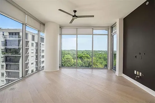 222 12th St NE Photo 1
