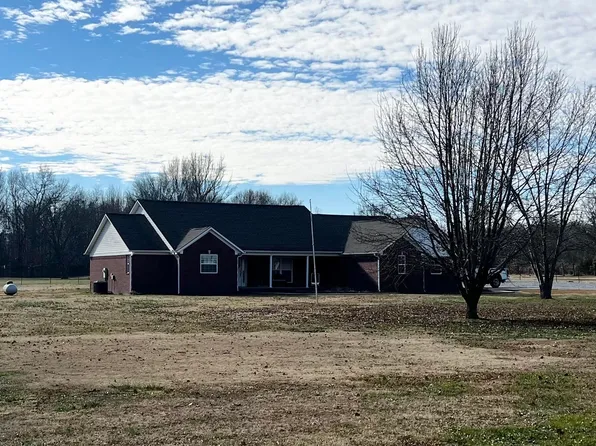 255 Lacy Ln, Batesville, AR 72501