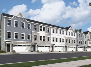 Amelia Front Load Garage Plan, Tides at River Marsh : Tides at River Marsh Townhomes, Cambridge, MD 21613