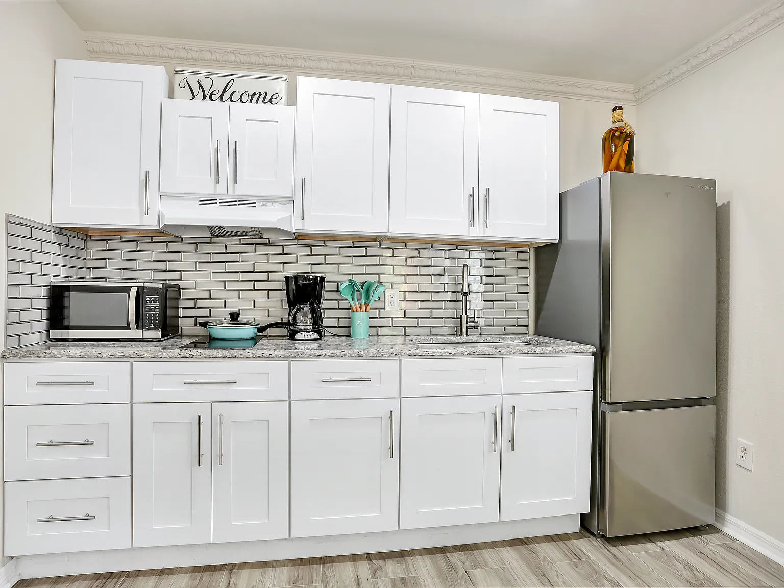 1 bed, 464 sqft, $2,100 — Photo 4